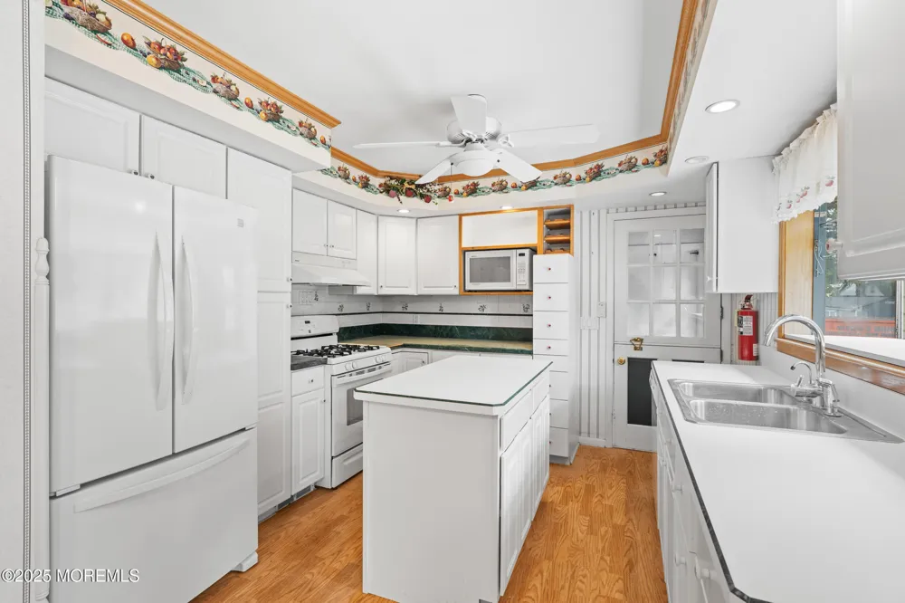 221 Belmar Avenue Oakhurst, NJ 07755