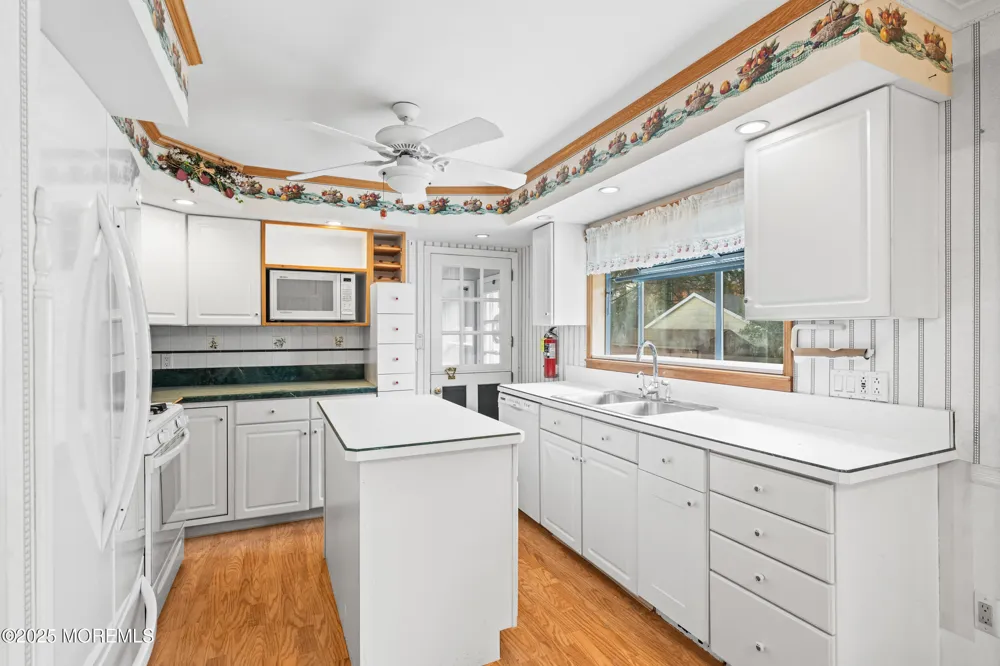 221 Belmar Avenue Oakhurst, NJ 07755