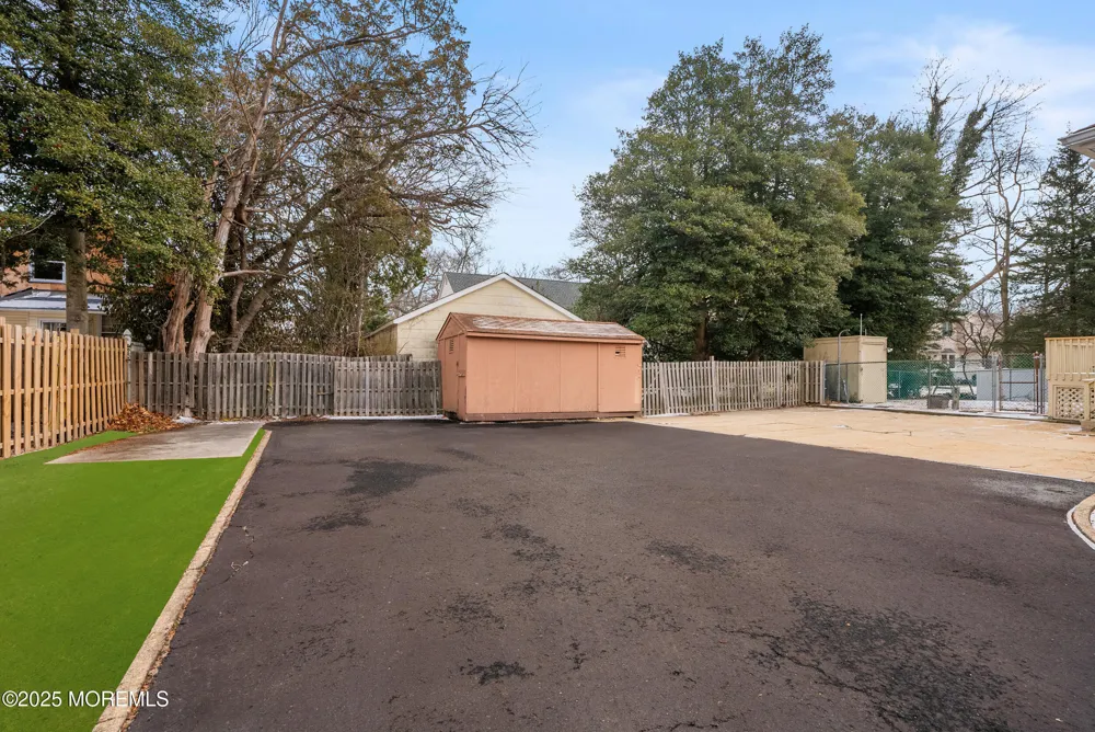 221 Belmar Avenue Oakhurst, NJ 07755