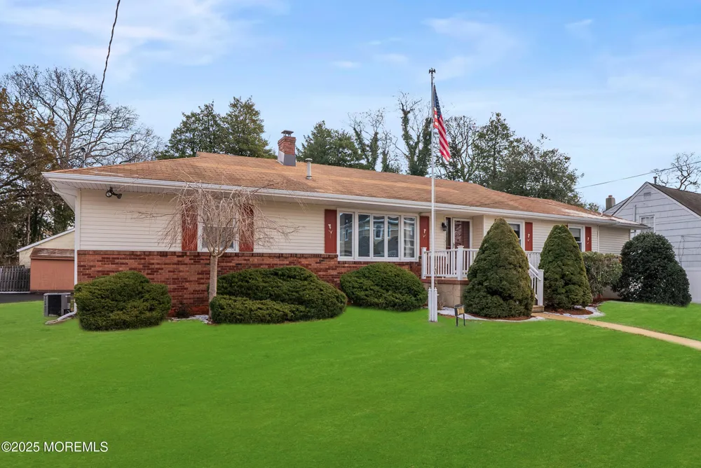 221 Belmar Avenue Oakhurst, NJ 07755