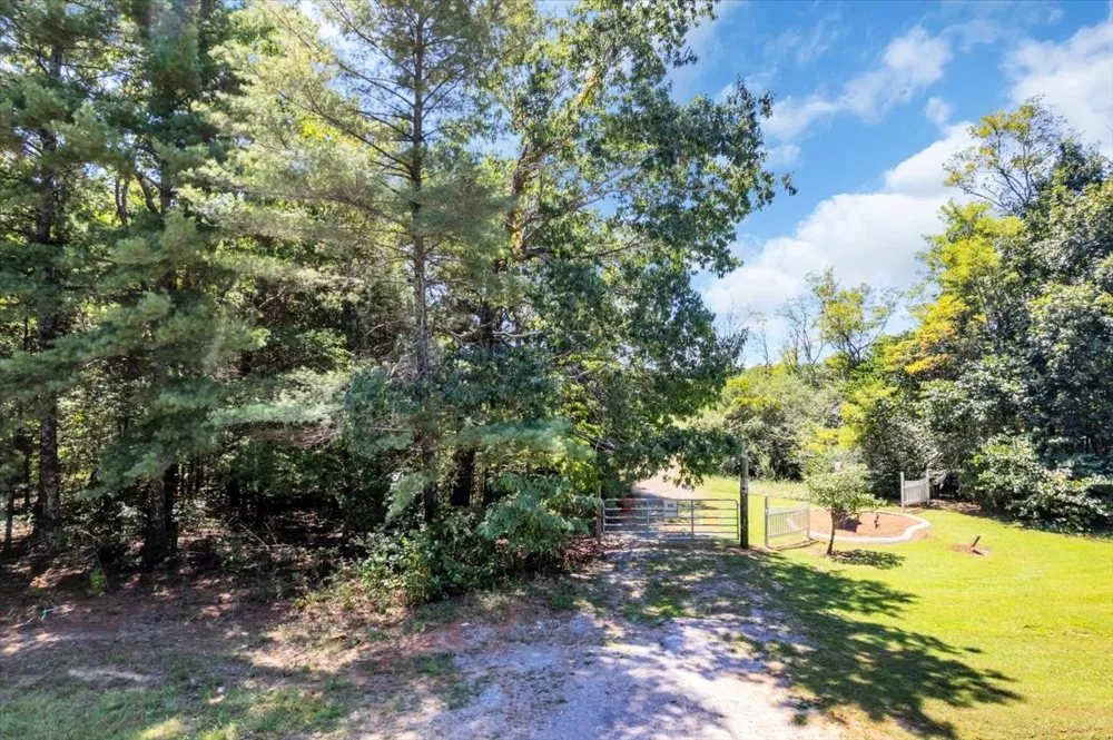 1515 Wilson Ave Tullahoma, TN 37388