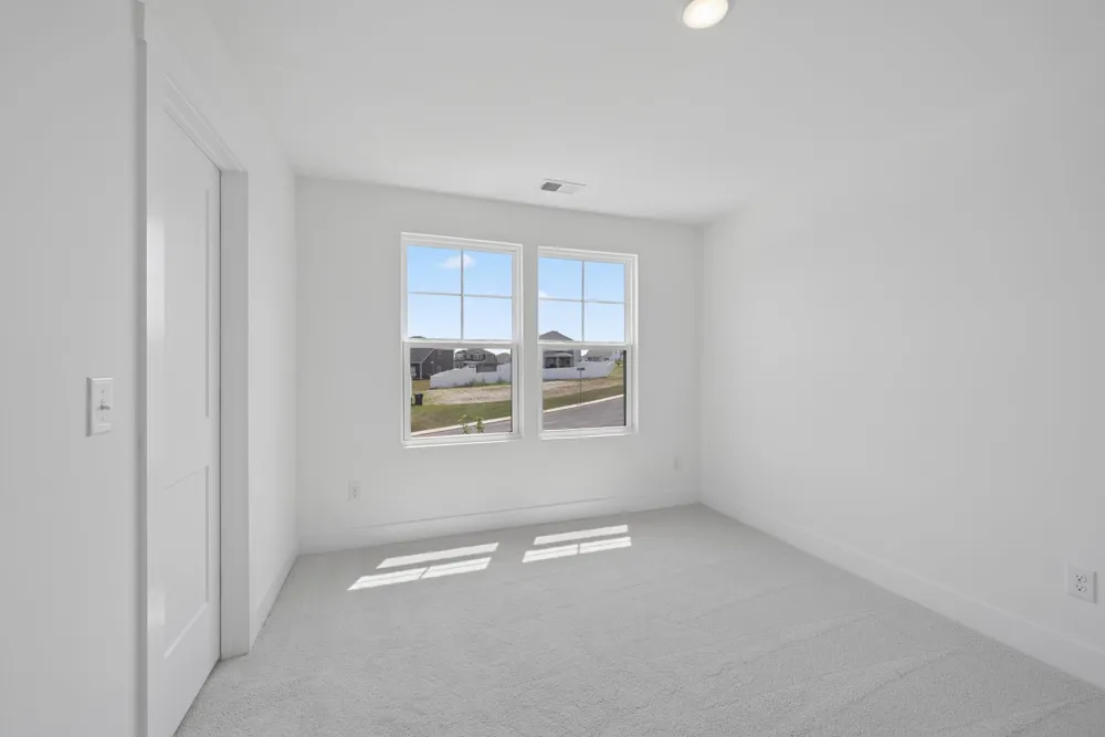 2564 Peaceful Valley Dr Columbia, TN 38401