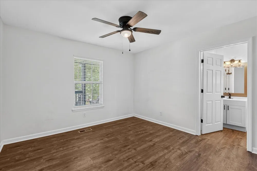 700 Runyan Drive Chattanooga, TN 37405