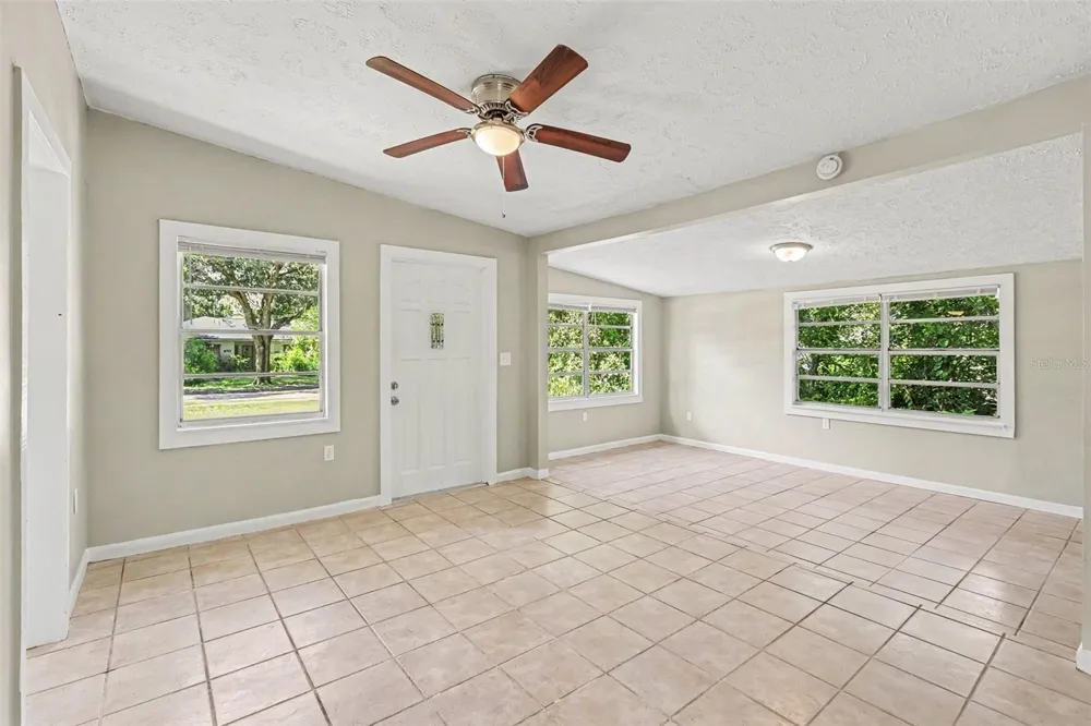 4716 E LINEBAUGH AVENUE Tampa, FL 33617