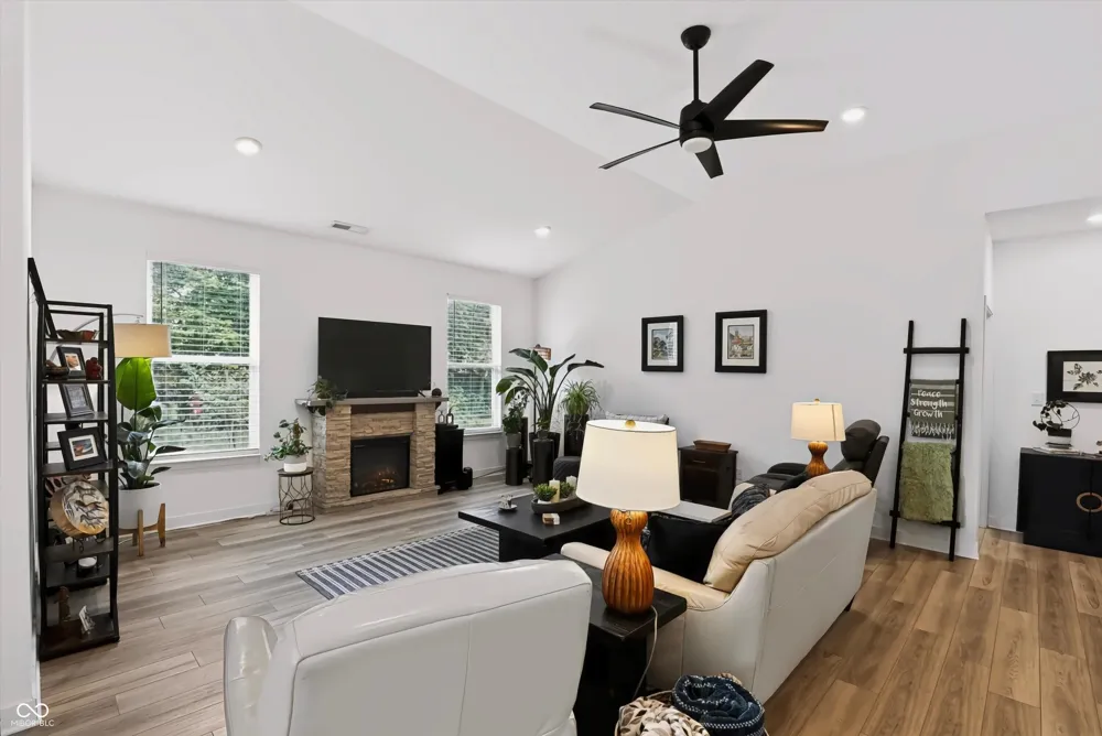 8398 Hulton Road Pendleton, IN 46064