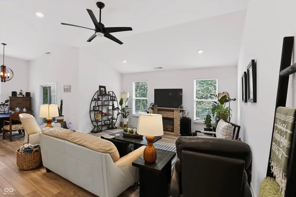 8398 Hulton Road Pendleton, IN 46064