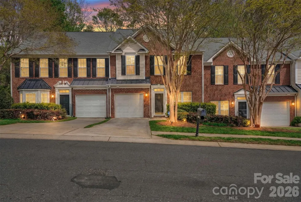 1802 Robinwood Village Drive Gastonia, NC 28054