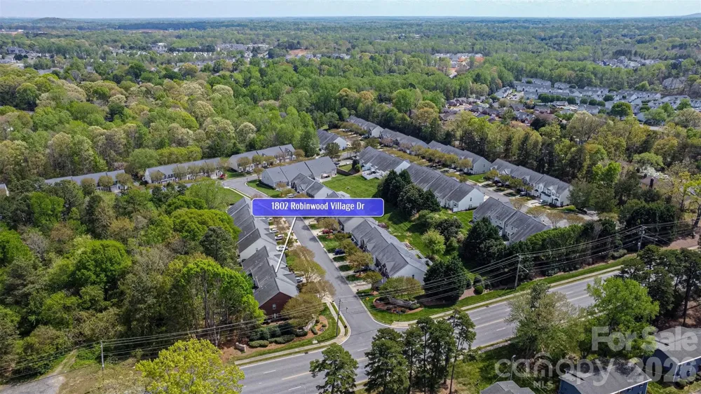 1802 Robinwood Village Drive Gastonia, NC 28054