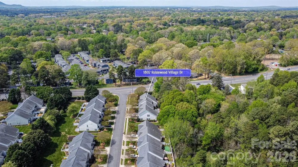 1802 Robinwood Village Drive Gastonia, NC 28054