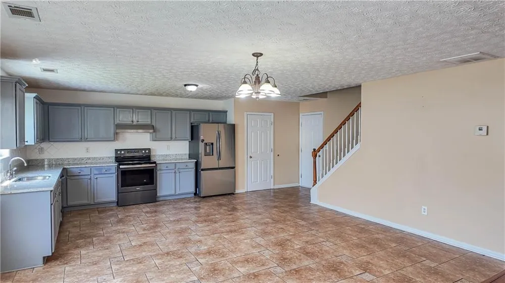 2760 Rusticwood Drive Snellville, GA 30078