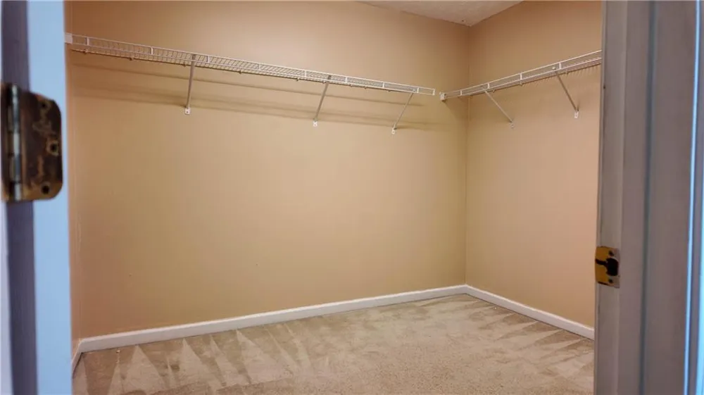 2760 Rusticwood Drive Snellville, GA 30078