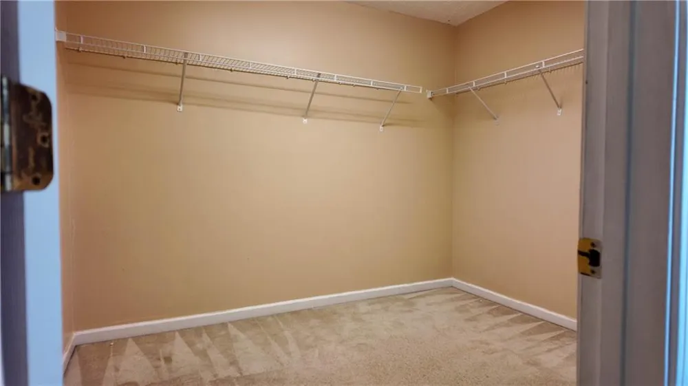 2760 Rusticwood Drive Snellville, GA 30078