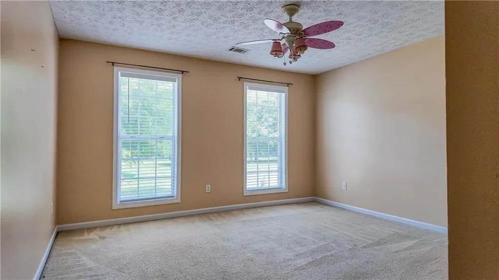 2760 Rusticwood Drive Snellville, GA 30078