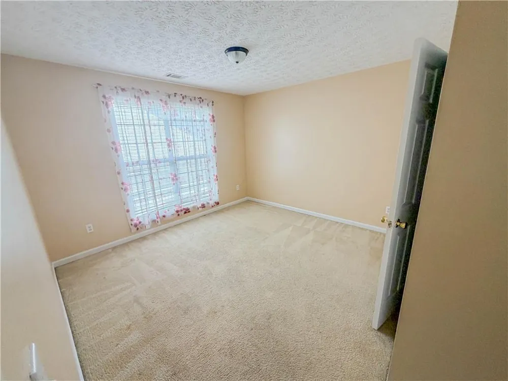 2760 Rusticwood Drive Snellville, GA 30078