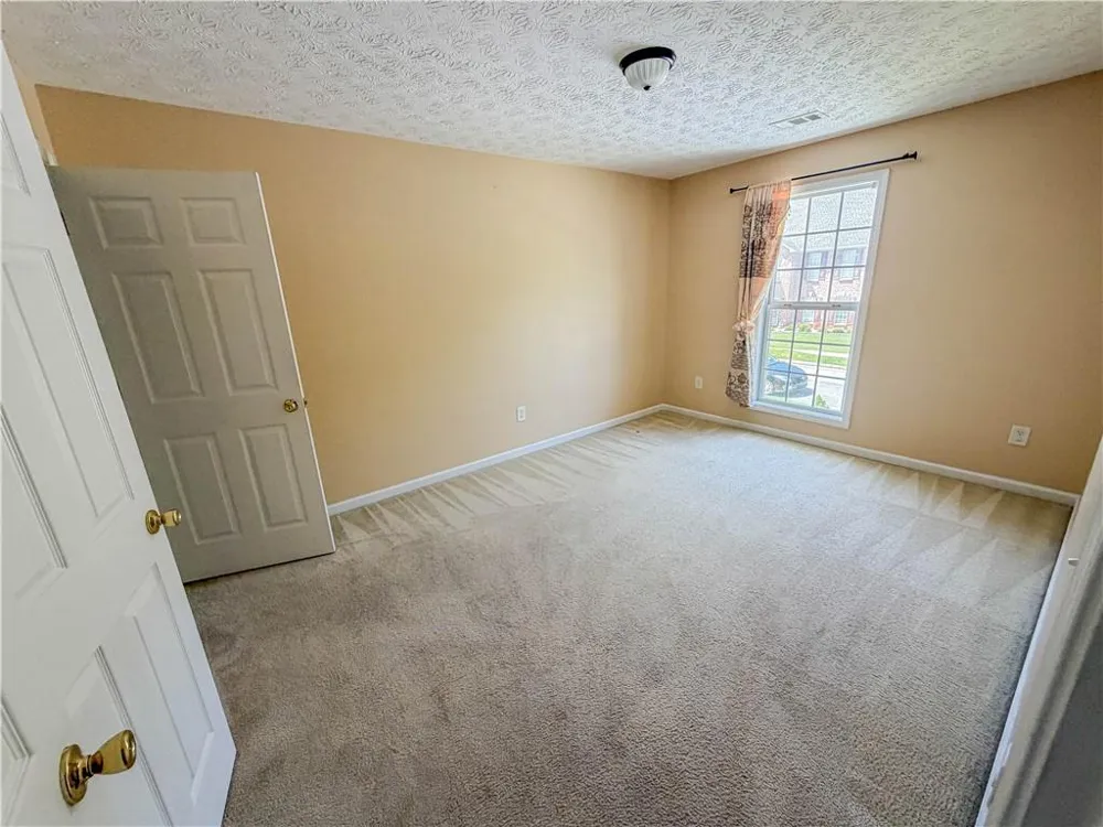 2760 Rusticwood Drive Snellville, GA 30078