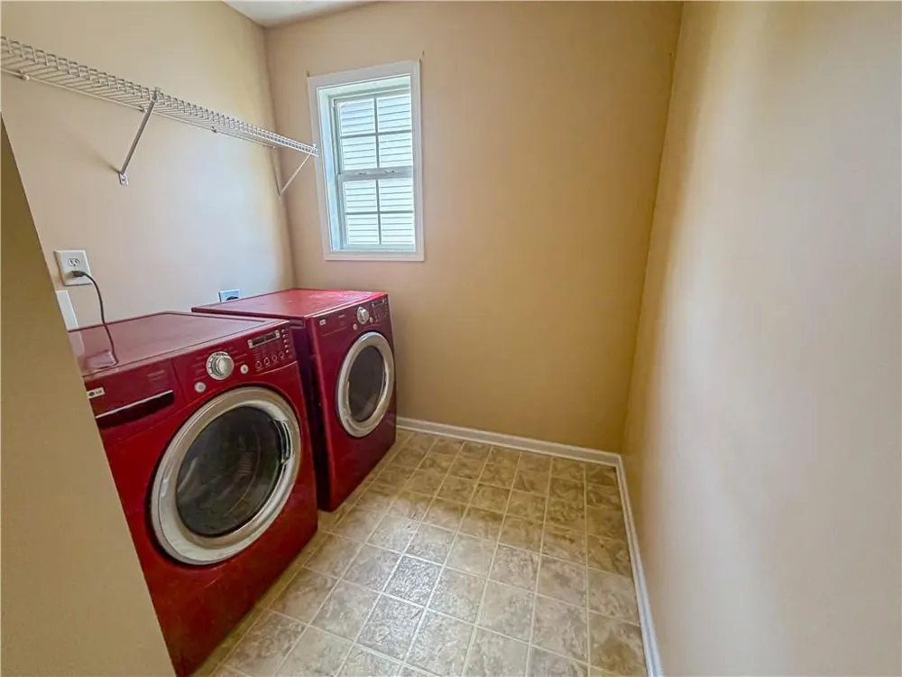 2760 Rusticwood Drive Snellville, GA 30078
