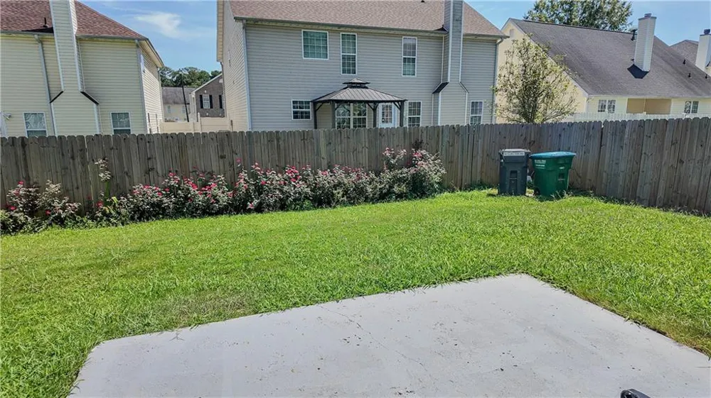 2760 Rusticwood Drive Snellville, GA 30078