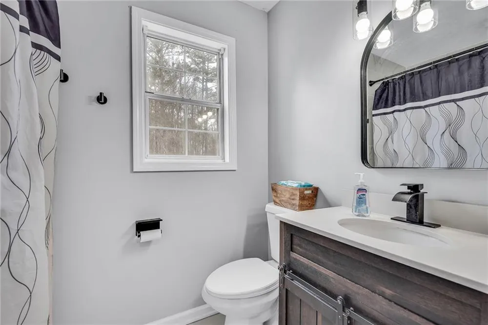 236 Hidden Court Winder, GA 30680