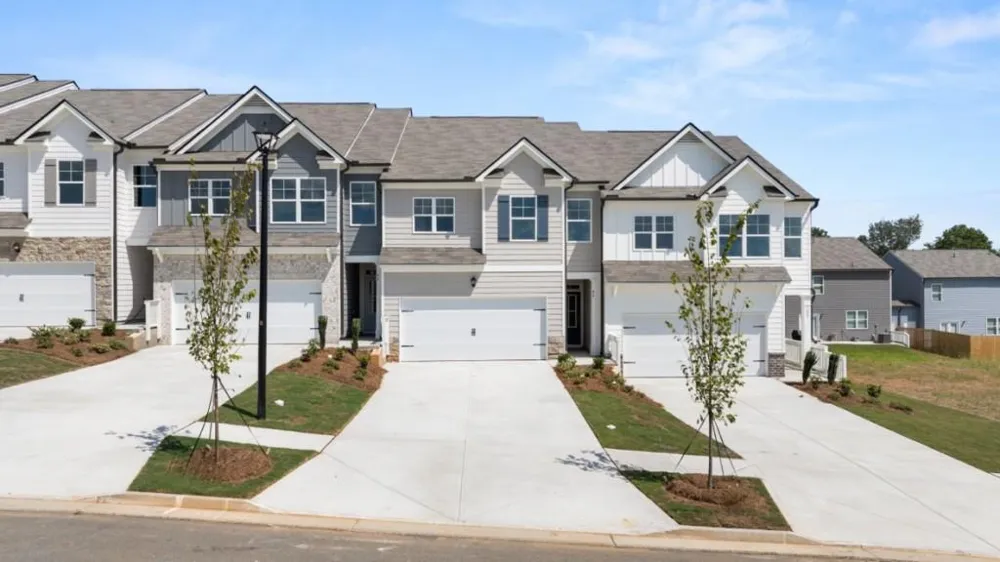 99 Pepperbush Way Jasper, GA 30143
