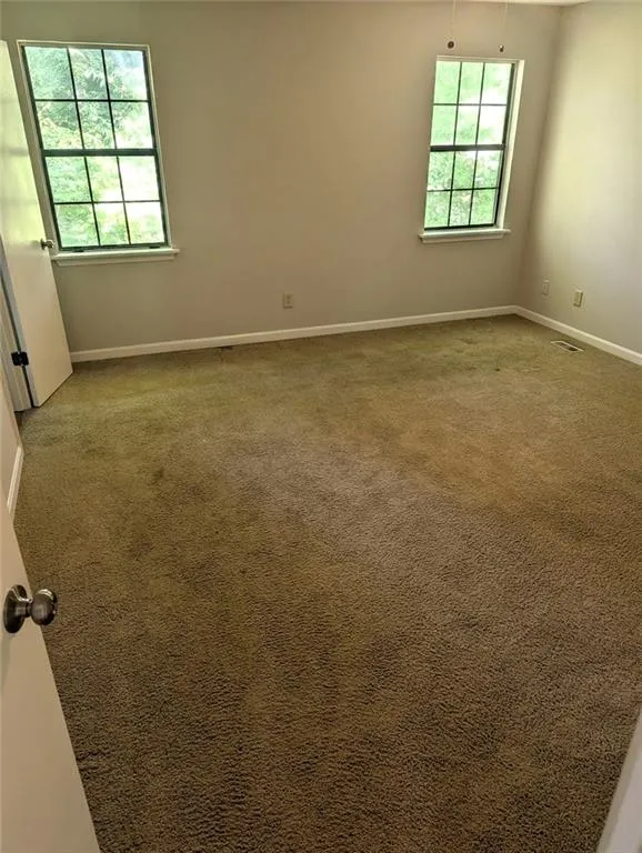 945 Hemingway Road Stone Mountain, GA 30088