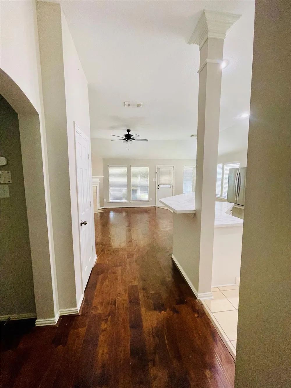 6704 Kevincrest Drive Pearland, TX 77584