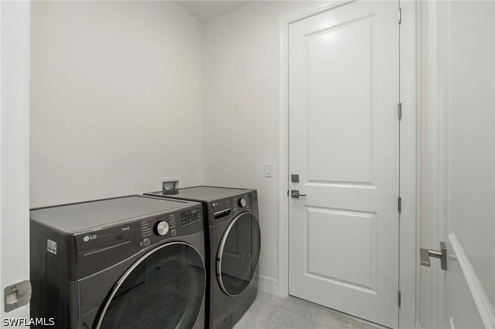 NW 21st Terrace Cape Coral, FL 33993