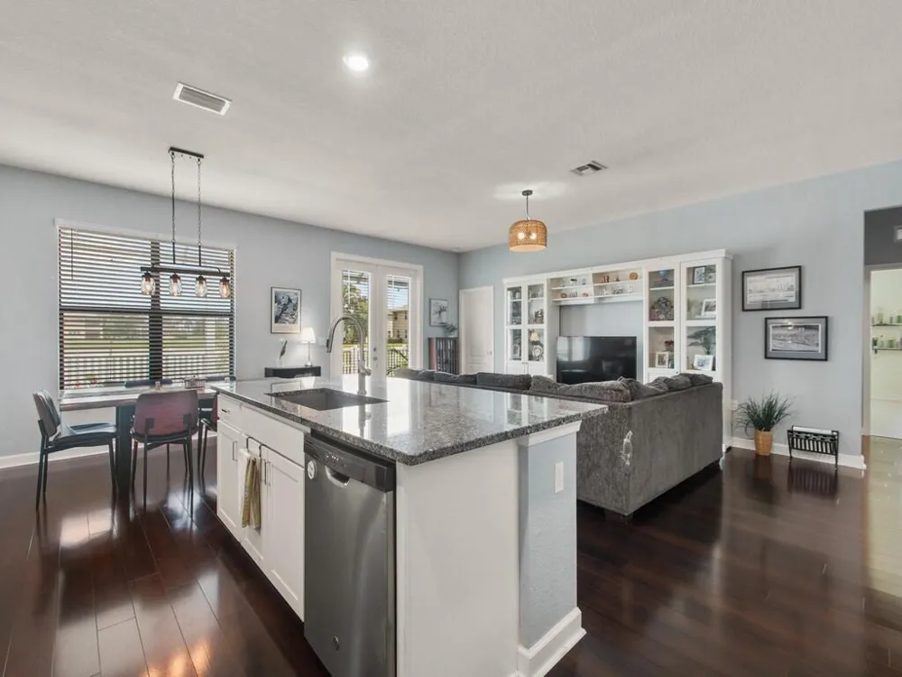 9880 Verona Manor Vero Beach, FL 32966