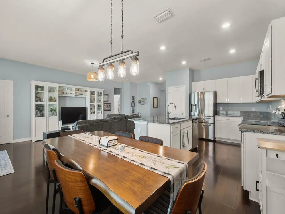 9880 Verona Manor Vero Beach, FL 32966