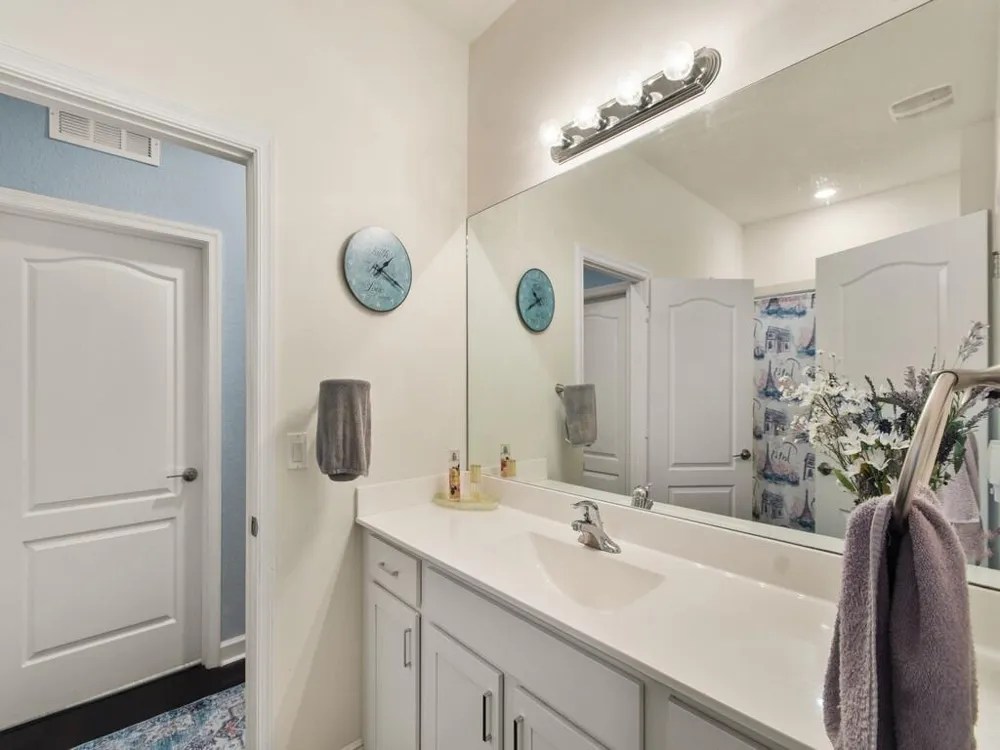 9880 Verona Manor Vero Beach, FL 32966