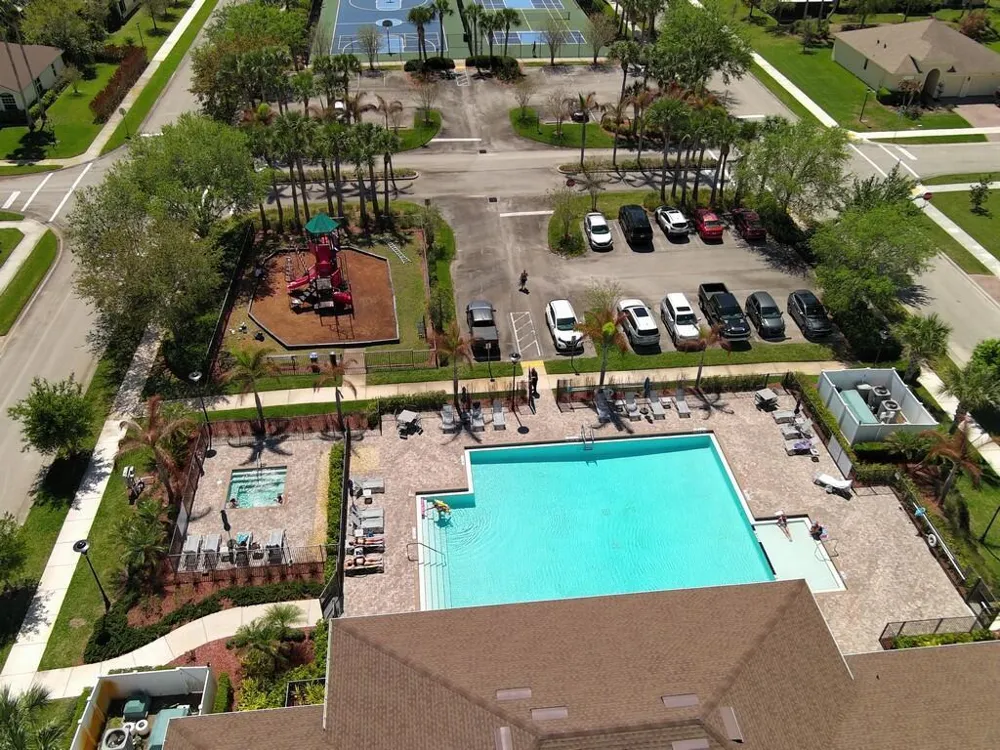 9880 Verona Manor Vero Beach, FL 32966