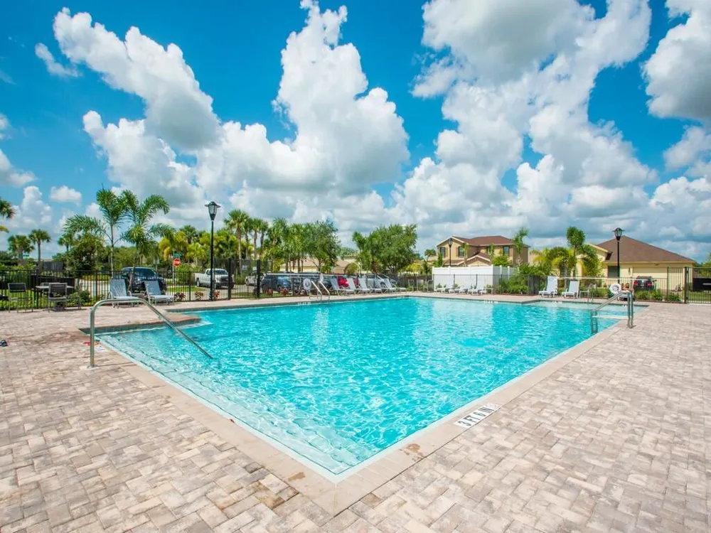 9880 Verona Manor Vero Beach, FL 32966
