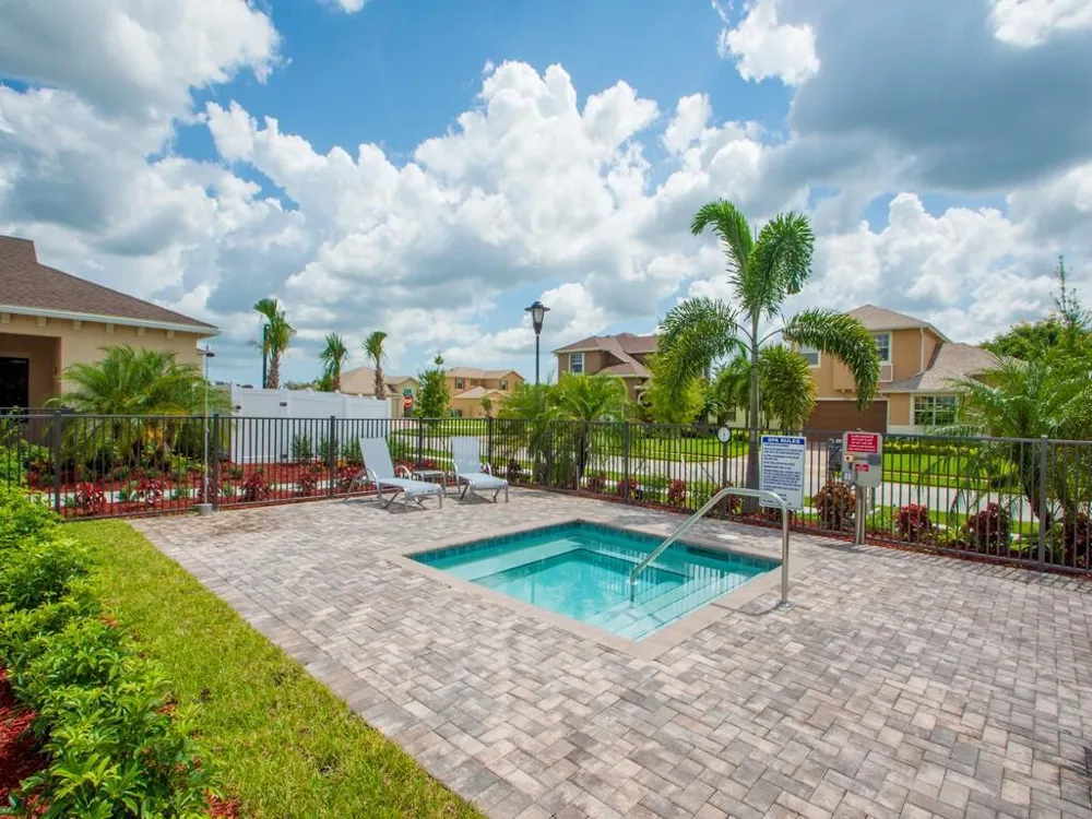 9880 Verona Manor Vero Beach, FL 32966