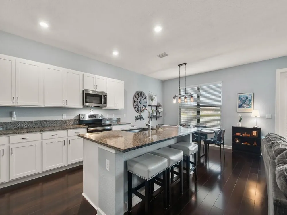 9880 Verona Manor Vero Beach, FL 32966