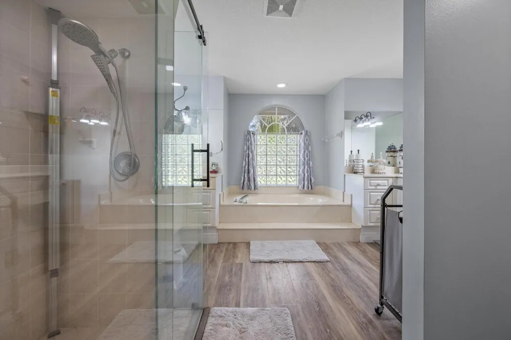 2558 PALM DEER DRIVE 