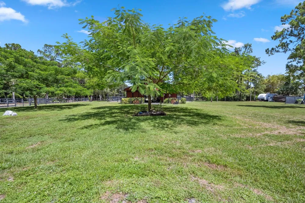 2558 PALM DEER DRIVE 