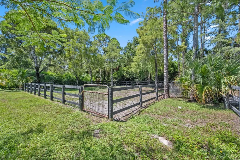 2558 PALM DEER DRIVE 