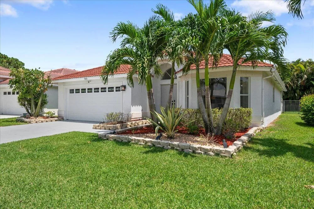 1820 S Club Drive Wellington, FL 33414