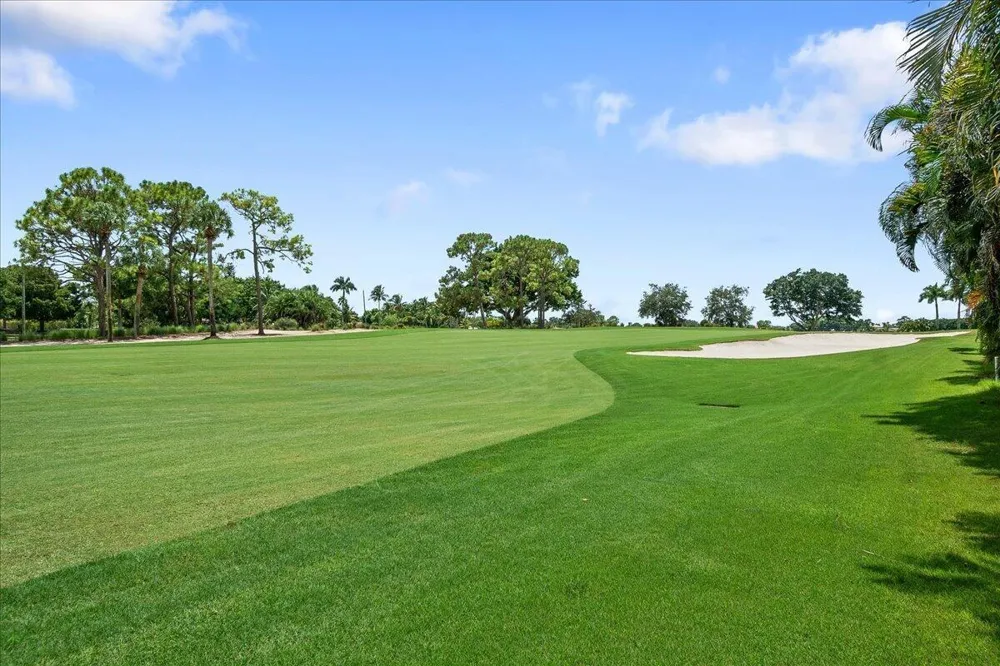 1820 S Club Drive Wellington, FL 33414