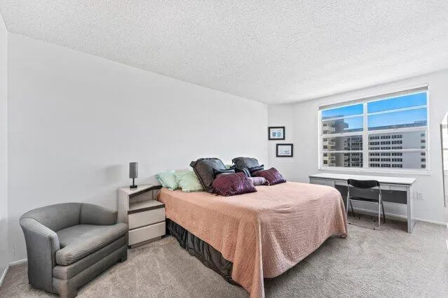 1980 S OCEAN DRIVE #18Q Hallandale Beach, FL 33009