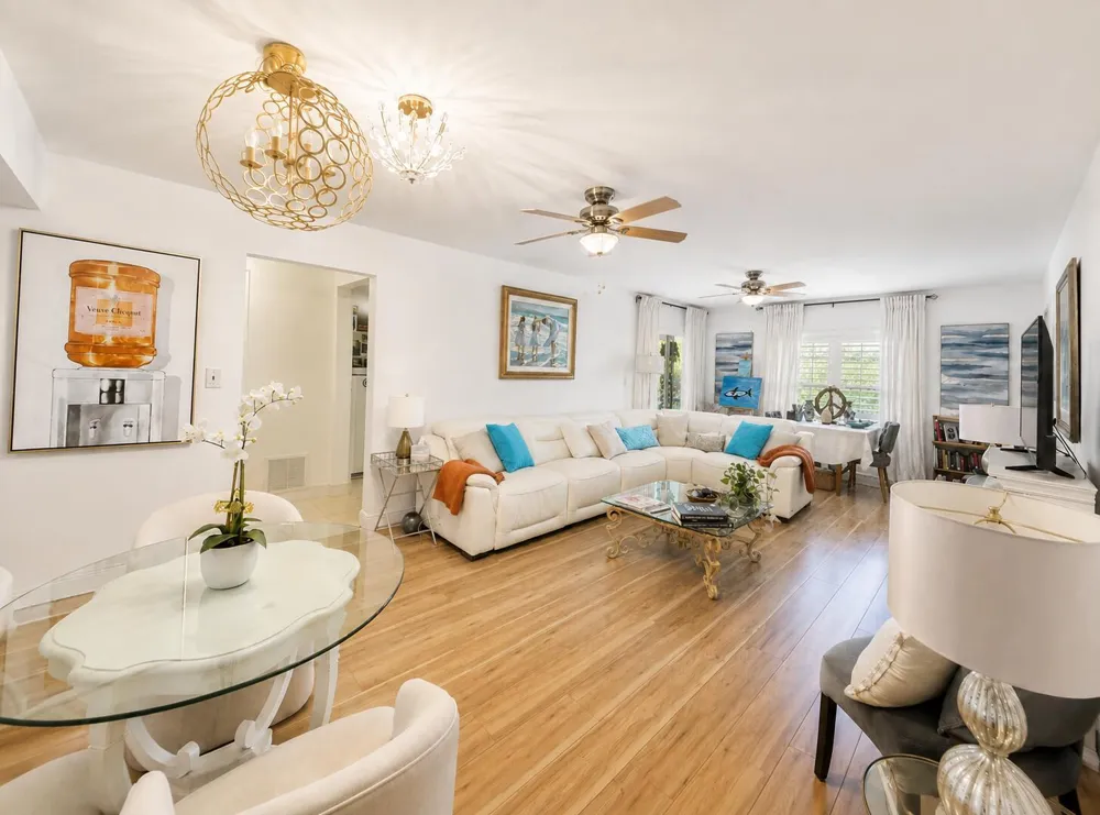 5570 Tamberlane Circle #331 Palm Beach Gardens, FL 33418