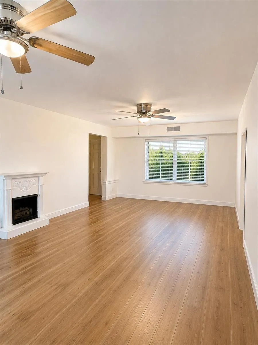 5570 Tamberlane Circle #331 Palm Beach Gardens, FL 33418