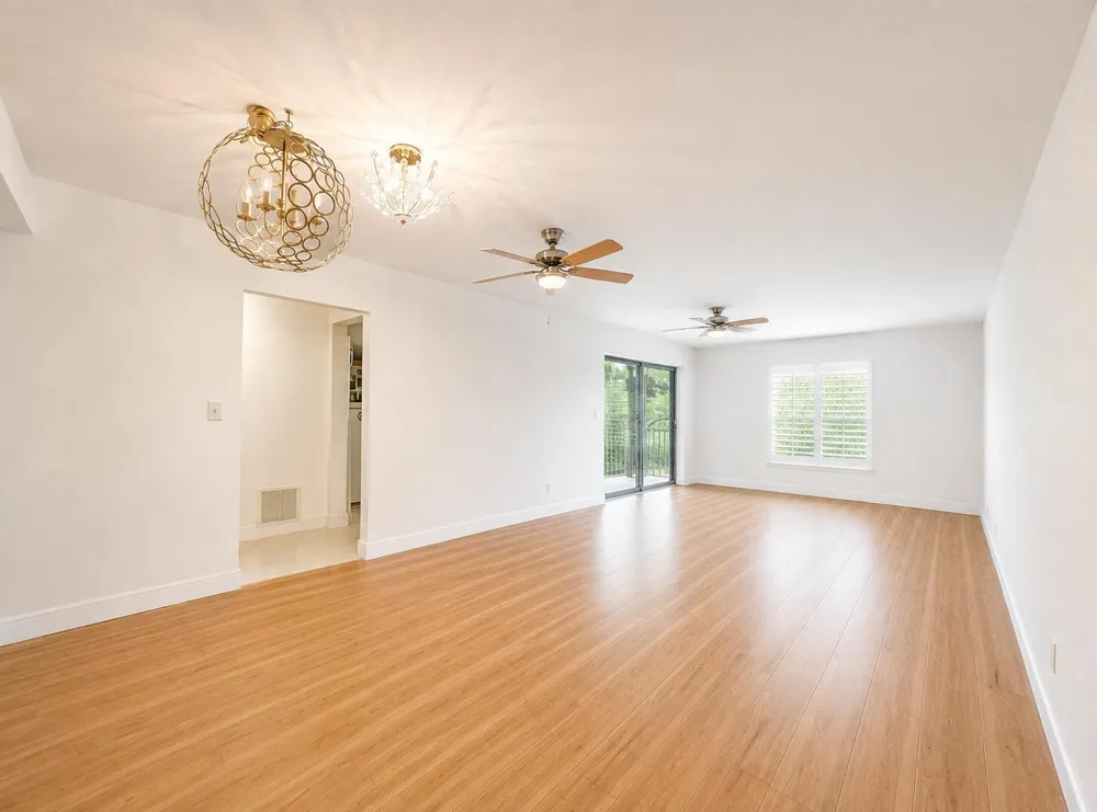5570 Tamberlane Circle #331 Palm Beach Gardens, FL 33418