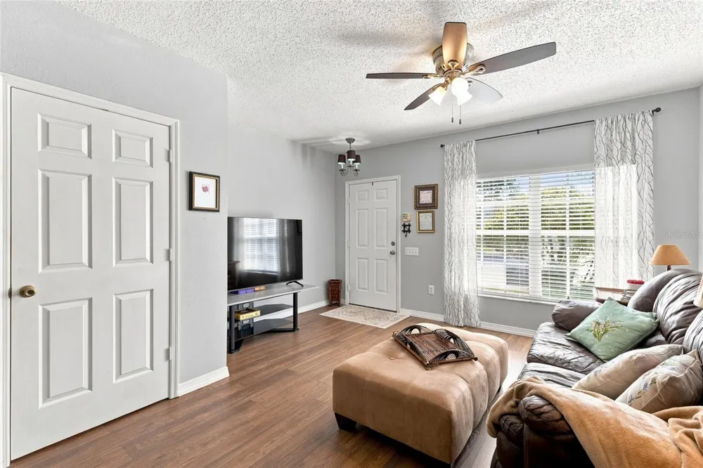 1339 COSTA MESA DRIVE Wesley Chapel, FL 33543