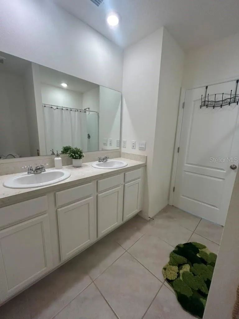 2775 REDDISH EGRET BEND St Cloud, FL 34773