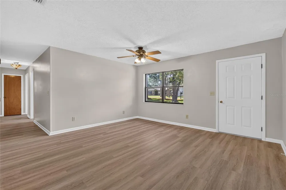 17911 BEACH STREET Umatilla, FL 32784