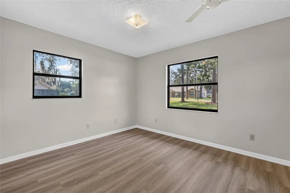 17911 BEACH STREET Umatilla, FL 32784
