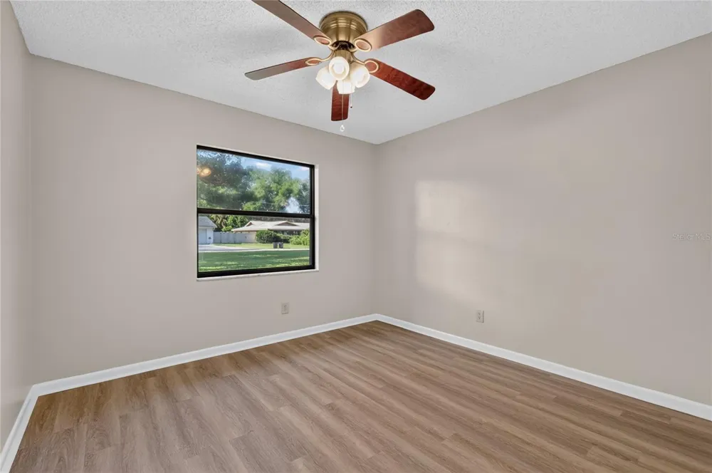 17911 BEACH STREET Umatilla, FL 32784