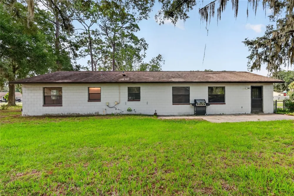 17911 BEACH STREET Umatilla, FL 32784