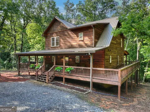 467 Logan DR