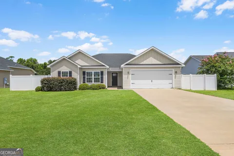 7021 White Pine AVE